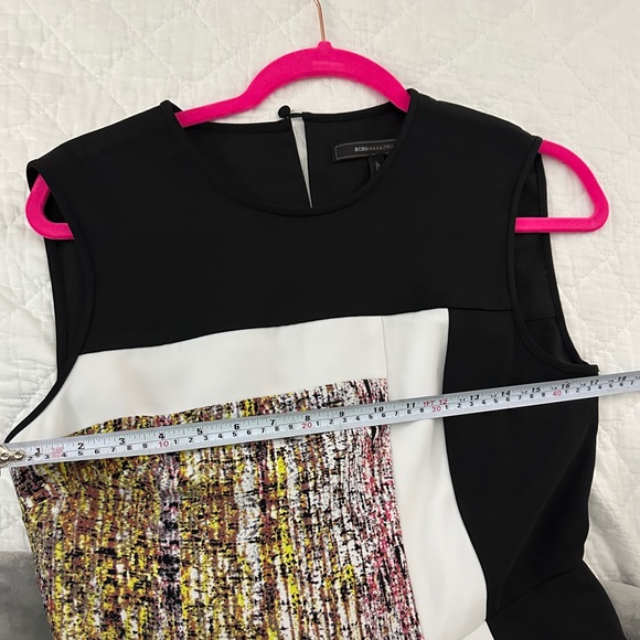 BCBG dress size 8 - Picture 12 of 12